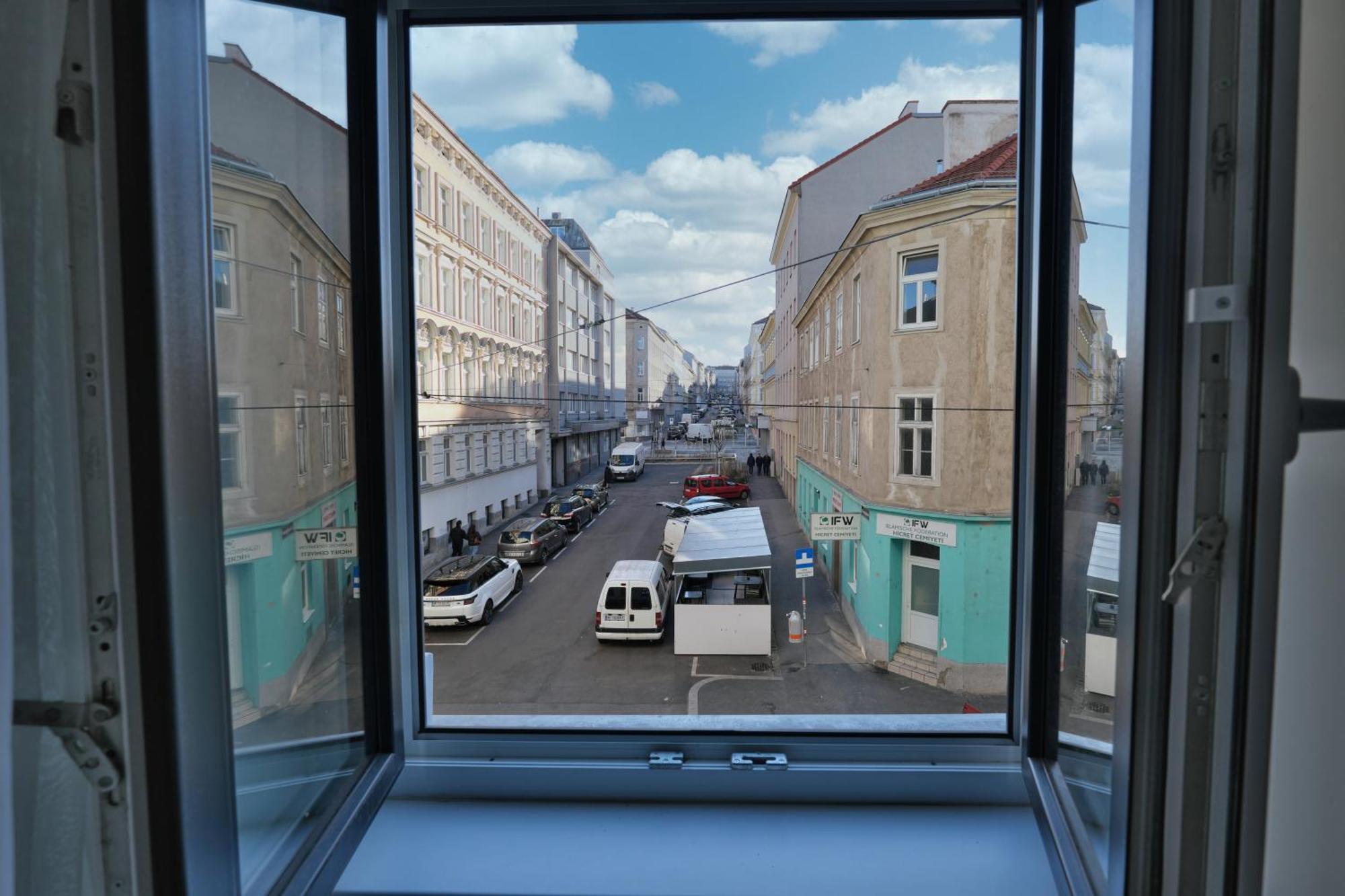 Vienna Lotus Apartments Buitenkant foto