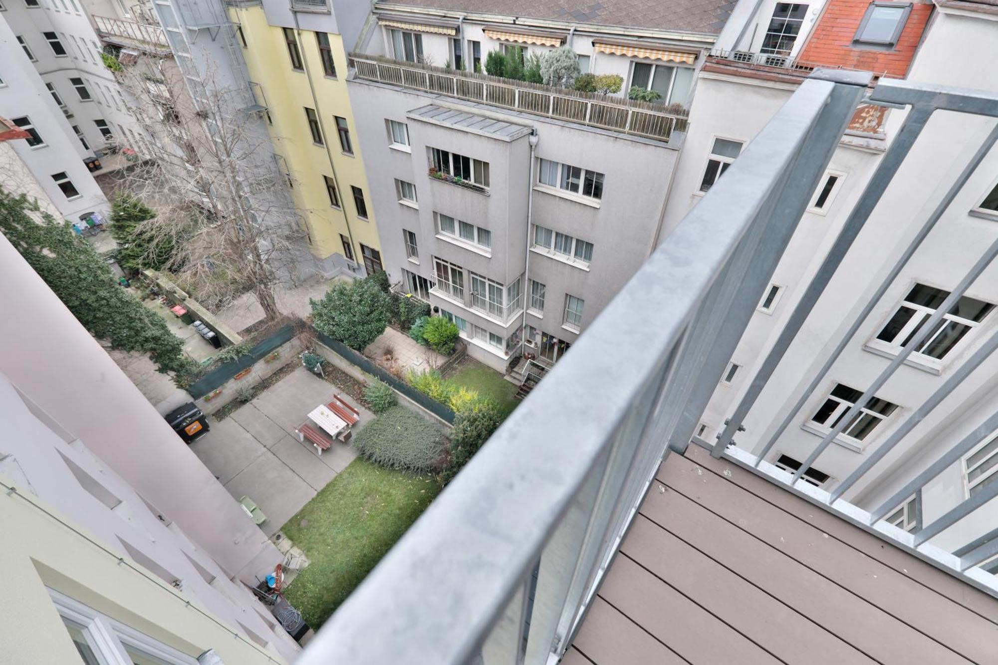 Vienna Lotus Apartments Buitenkant foto