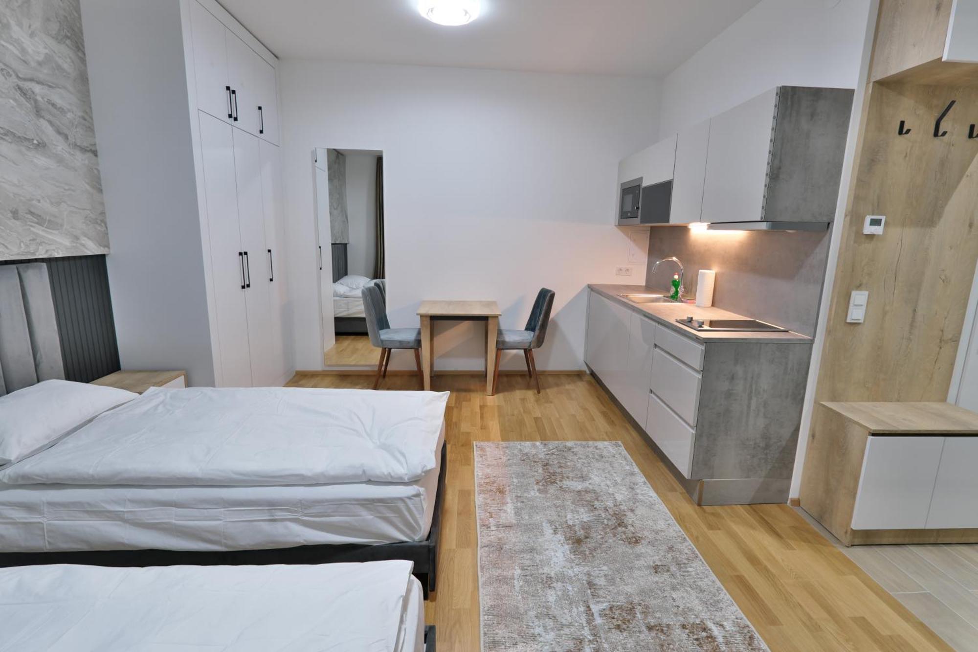 Vienna Lotus Apartments Buitenkant foto
